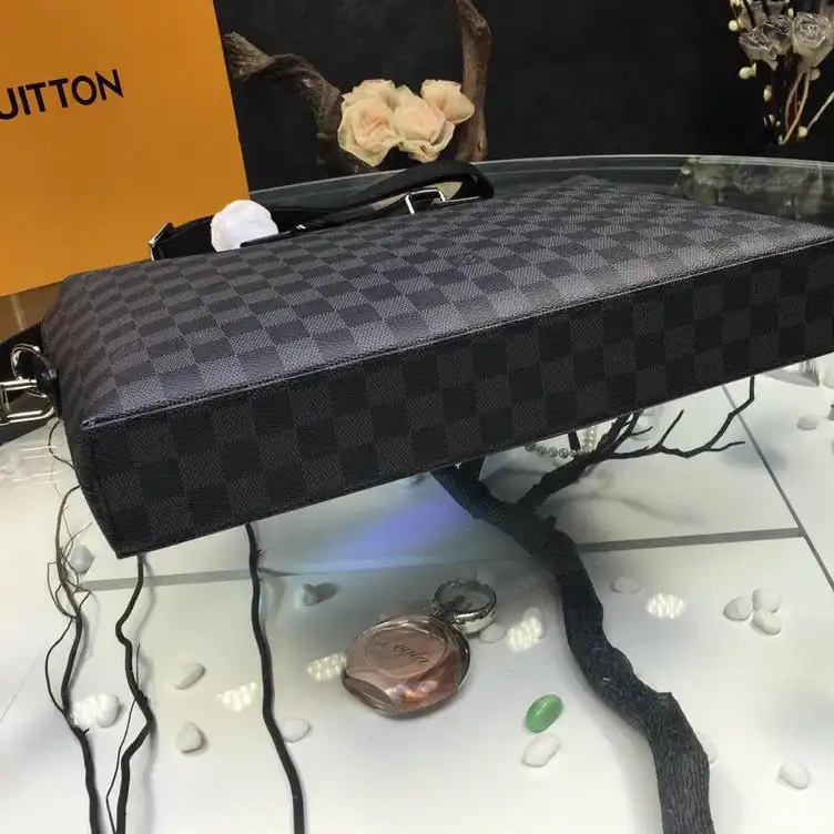 Brother Sam LV Bags 19T1L0376 0716